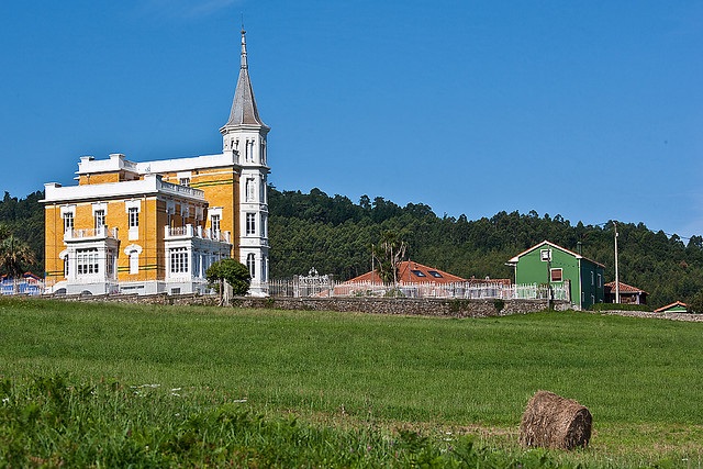 apartamentos posada de llanes